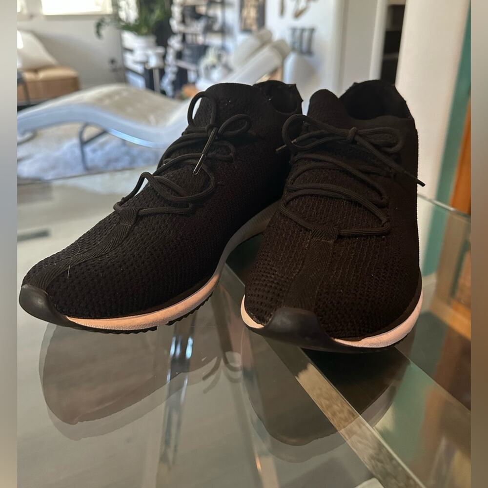 Eileen Fisher black sneakers, size 8 - Picture 2 of 11